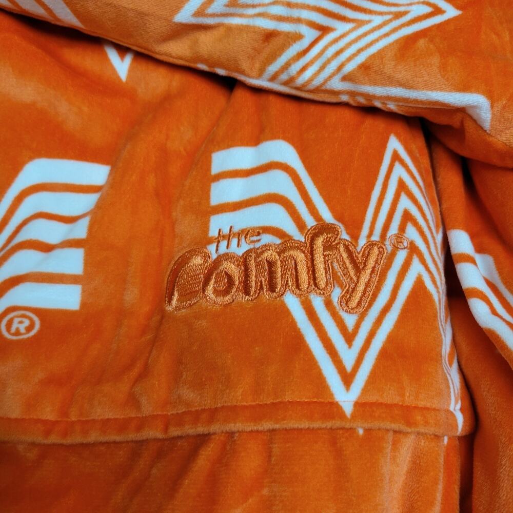 Whataburger Comfy Wearable Blanket Hoodie Adult One Size Oversize White Logo - Picture 2 of 6